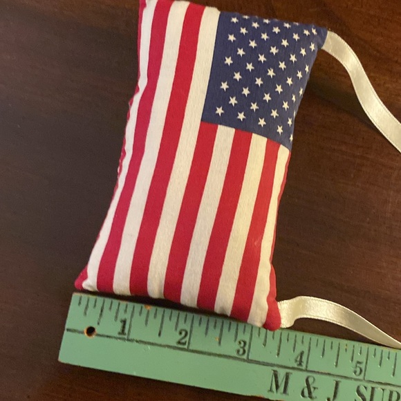 🎉HP🎉Handmade Vintage American Flag Ornament - Picture 4 of 5